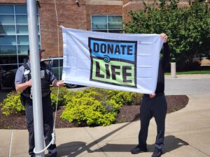 Mon Medical Center raises Donate Life flag to celebrate, promote organ donation